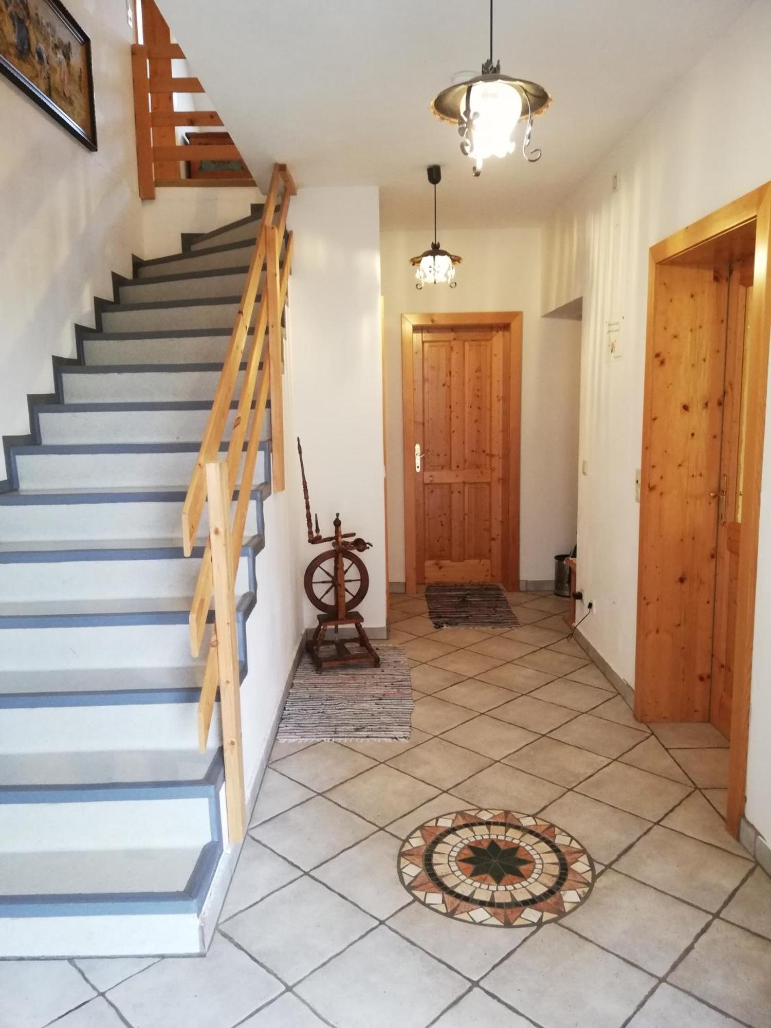 Ferienhaus Karin Rieding エクステリア 写真